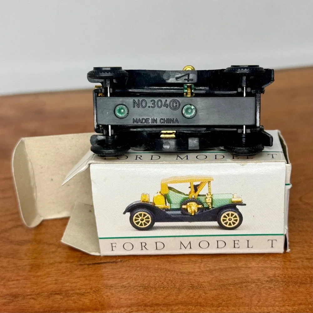 Vintage Reader Digest Diecast Miniature Cars 9 pc Set Packard Buick Ford Model T